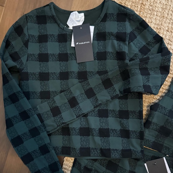 Fabletics Green and Black Plaid Leggings 3-pc Set NWT - Picture 3 of 8